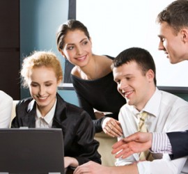 Somos Especialistas - Ayce Informatica